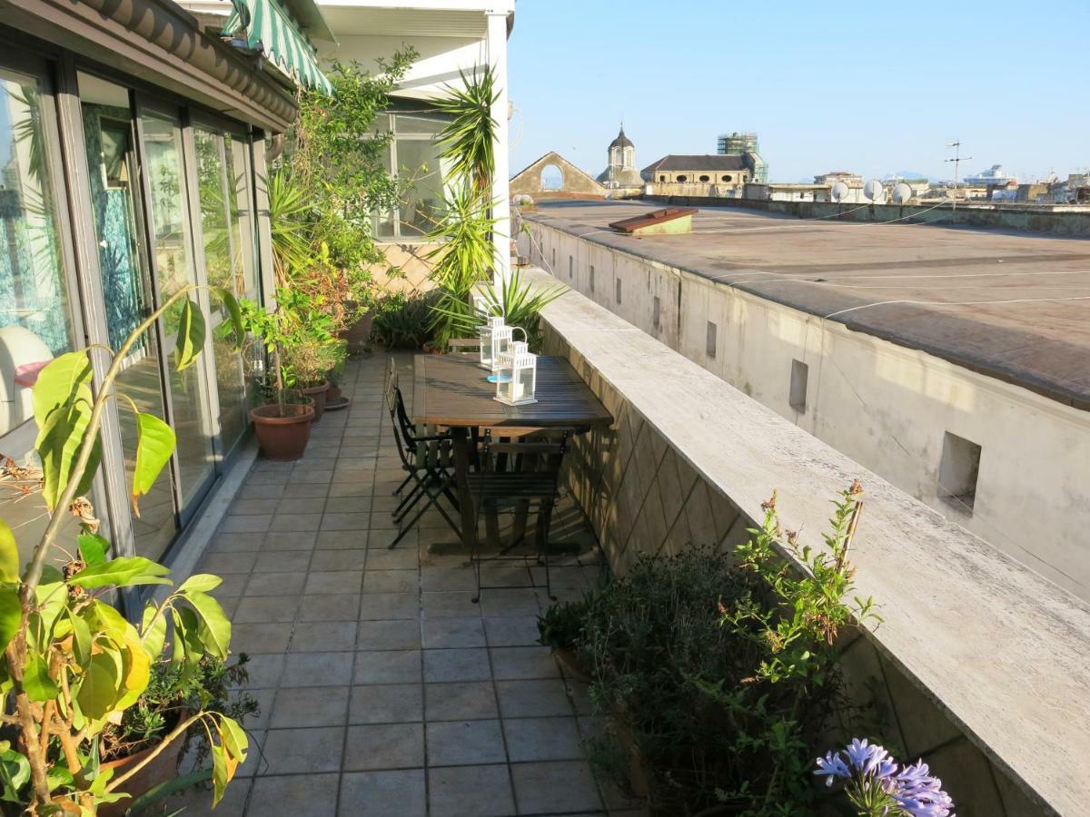 Apartamento Relais Old Naples From A Terrace Exterior foto