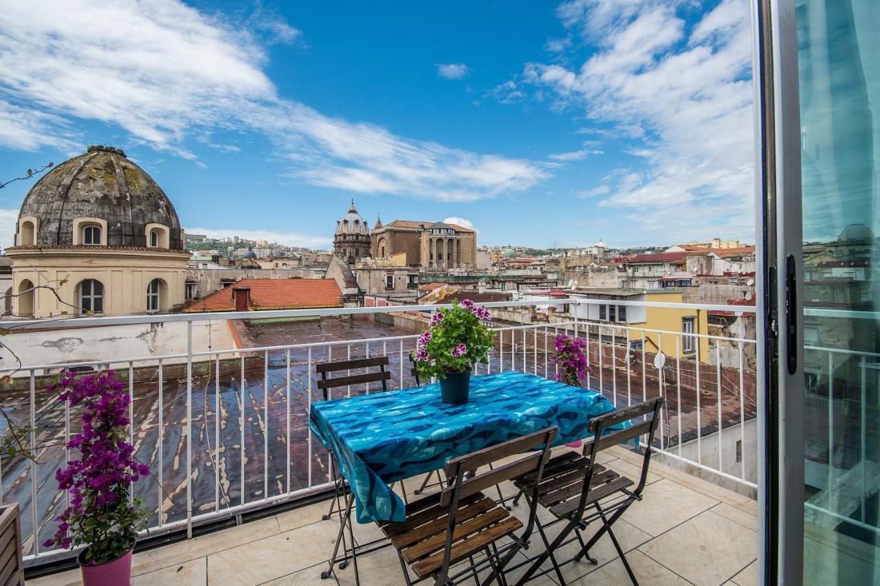 Apartamento Relais Old Naples From A Terrace Exterior foto