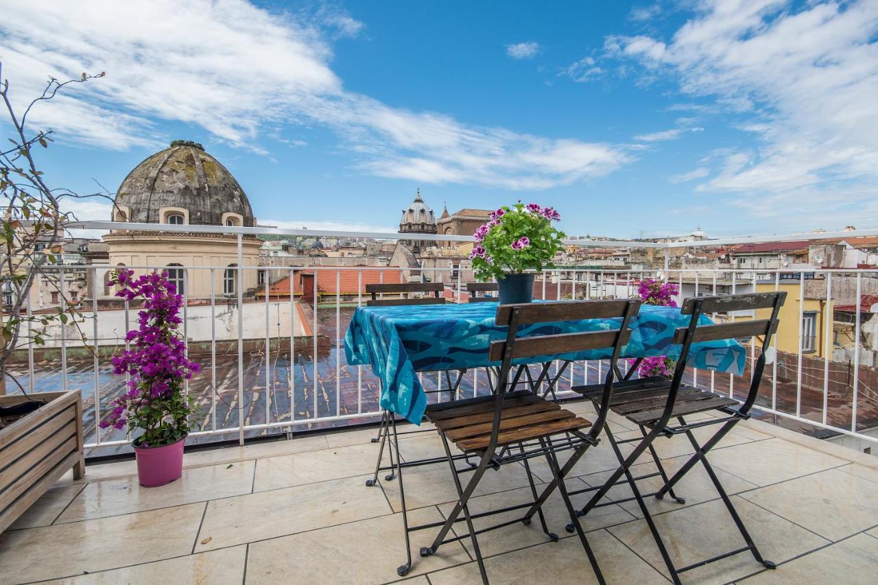 Apartamento Relais Old Naples From A Terrace Exterior foto